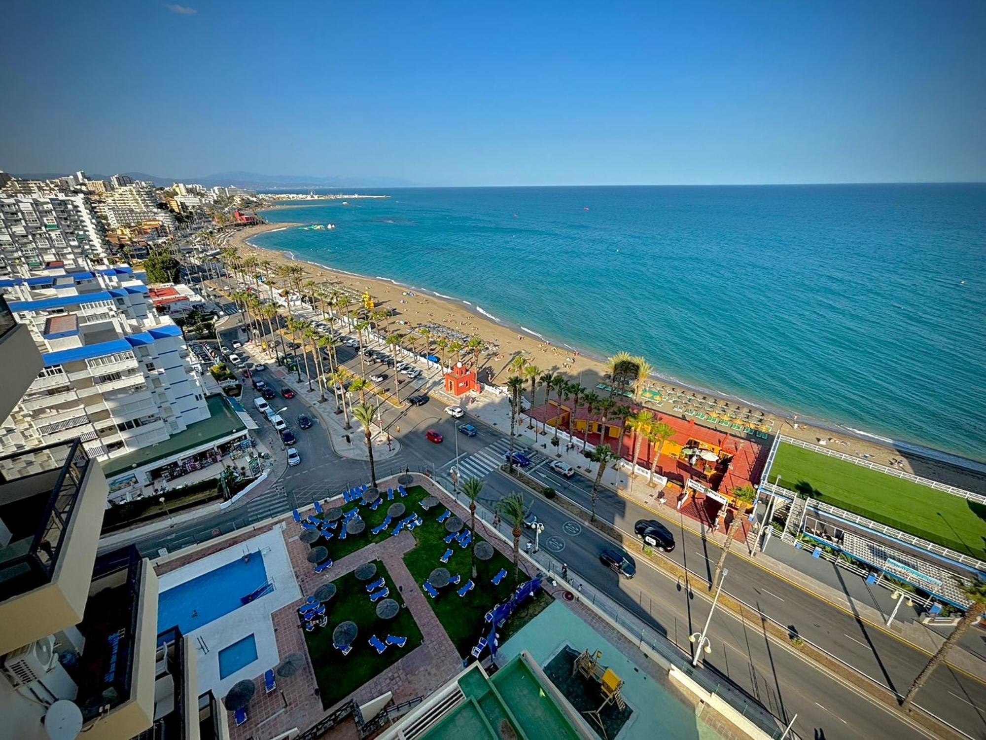 Апартаменти Aloha Playa Vistas Al Mar Бенальмадена Екстер'єр фото