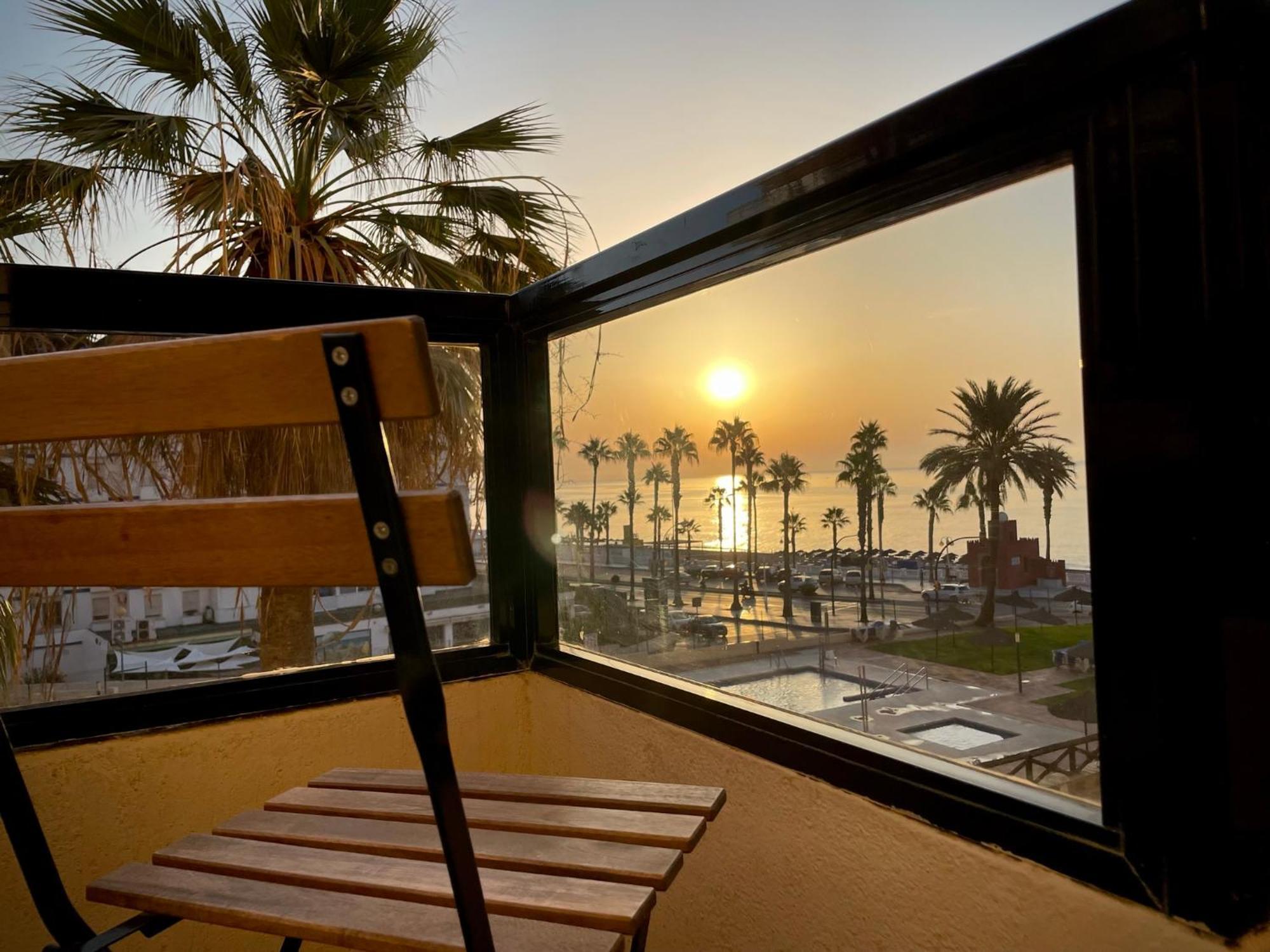 Апартаменти Aloha Playa Vistas Al Mar Бенальмадена Екстер'єр фото