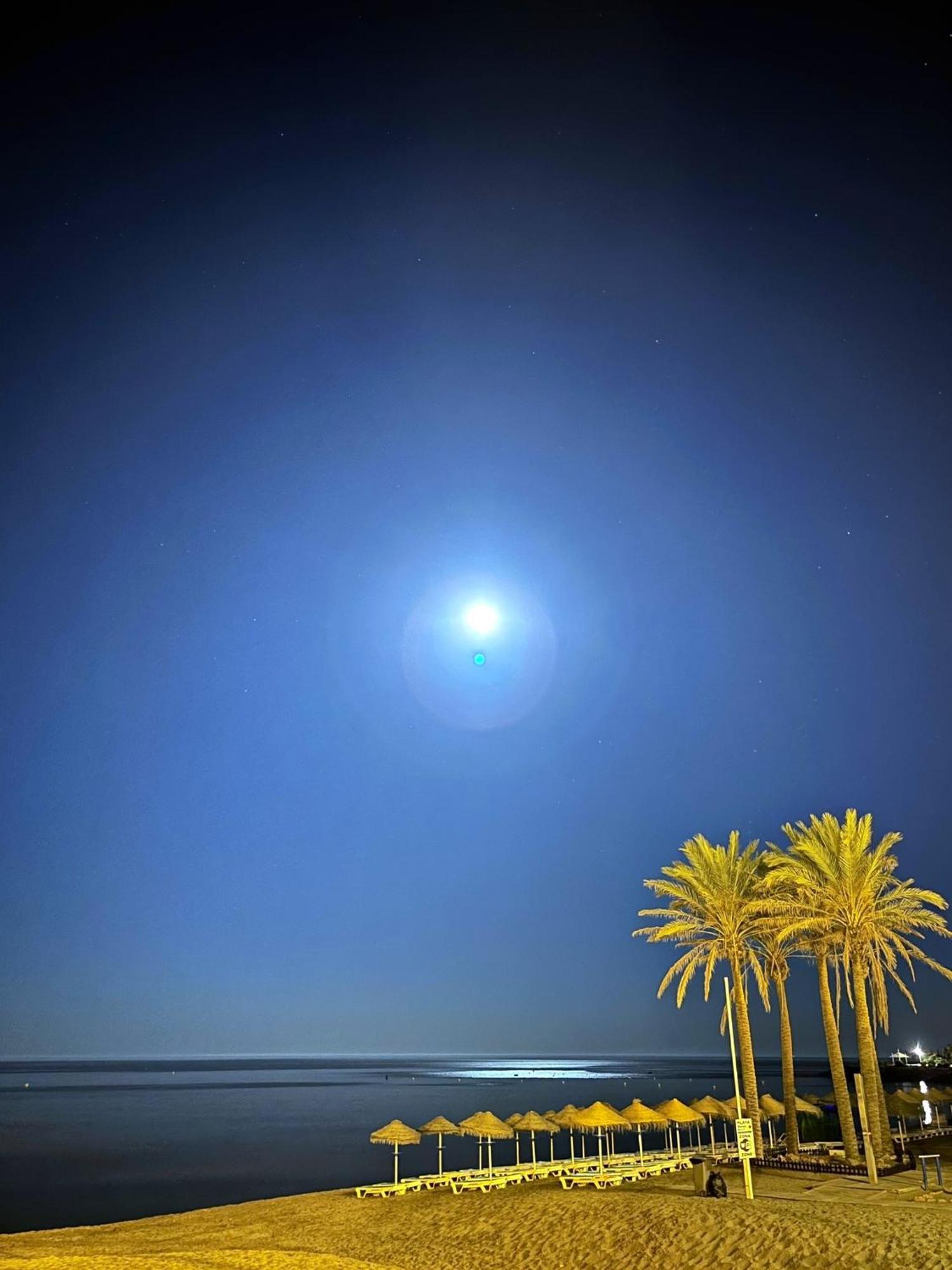 Апартаменти Aloha Playa Vistas Al Mar Бенальмадена Екстер'єр фото